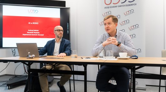 Od lewej: Andrzej Zieliński, UODO i Jakub Groszkowski, UODO. 