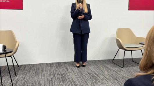 Zdjęcie z prezentacji raportu „Więcej szacunku dla młodego wizerunku”