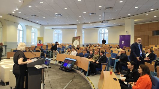 Zdjęcie II Konferencja Naukowa „Dzieci w sieci: jak zabezpieczyć naszą przyszłość?”, zorganizowana przez Wydział Prawa i Administracji Akademii Sztuki Wojennej w Warszawie.