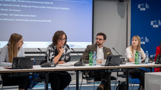 Zdjęcie z raportu Ośrodka Analizy Dezinformacji NASK-PIB dotyczącego mechanizmów zgłaszania treści dezinformacyjnych na platformach społecznościowych