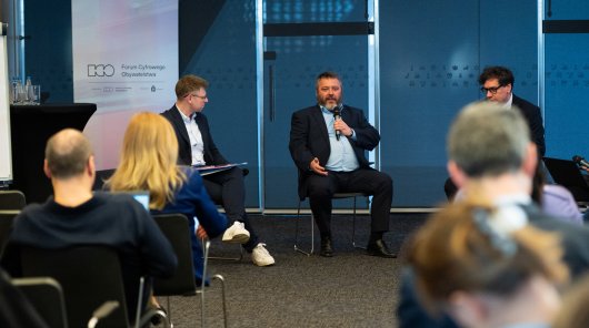 zdjęcię z 18 marca, debata Forum Cyfrowego Obywatelstwa