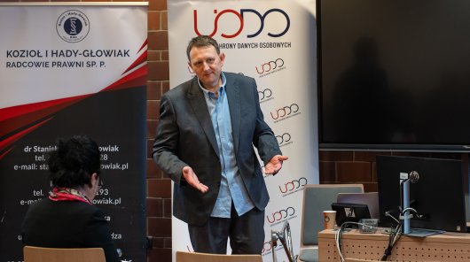 zdjęcie z 15 czerwca 2026 r. gdzie na Uniwersytecie Ekonomicznym w Centrum Nowoczesnych Technologii Informatycznych, odbyła się konferencja „Współczesne wyzwania w administracji publicznej i biznesie”
