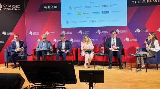 zdjęcie - „Cyberportret polskiego biznesu 2026” zorganizowanym w ramach konferencji CYBERSEC EXPO & FORUM 2026. Wydarzenie odbyło się 15 czerwca 2026 r. w Międzynarodowym Centrum Kongresowym w Katowicach. 