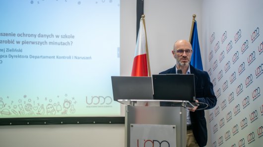 zdjęcie z konferencji „Uczeń, dane osobowe, technologia. Jak budować bezpieczną i odporną cyfrowo szkołę?,” która odbyła się 27 i 28 października 2026 r.